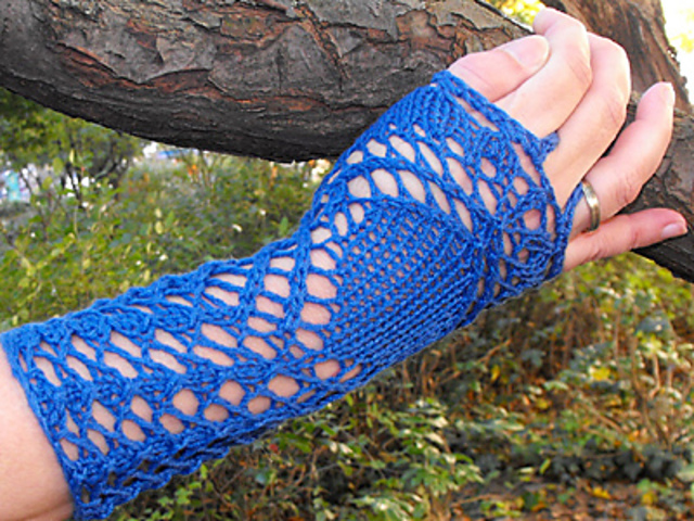 Armstulpe / wrist warmer *Obscuro*