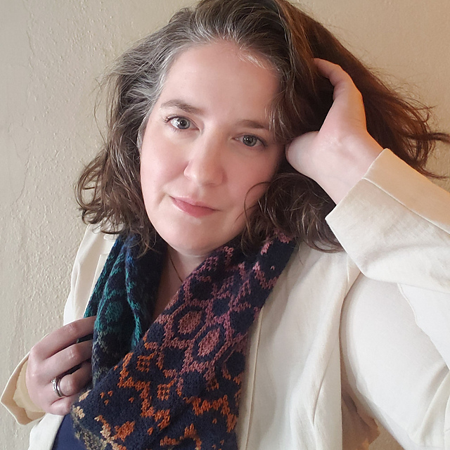 Cottage Garden Cowl