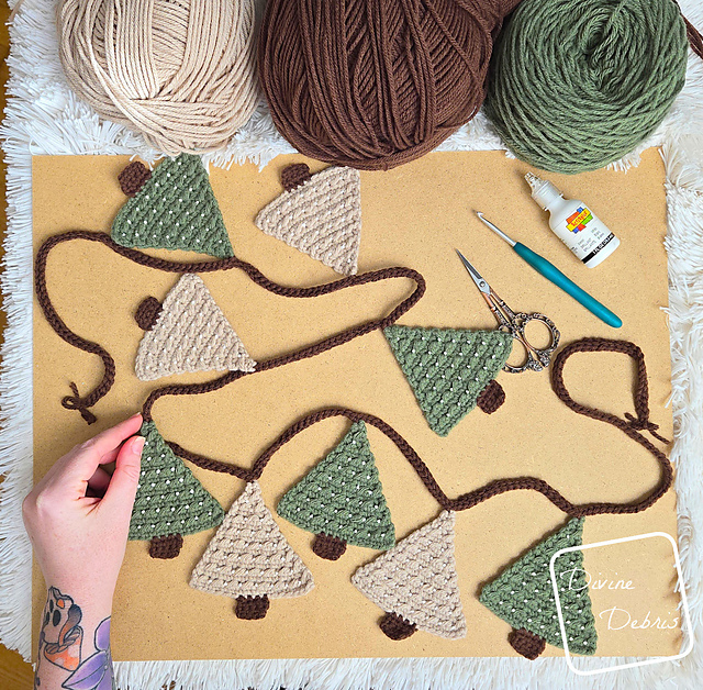 Cute Tree Garland