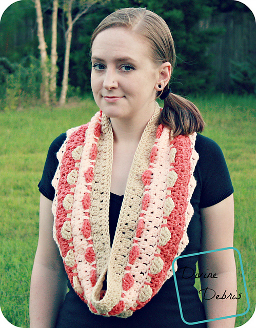 Layla Infinity Scarf