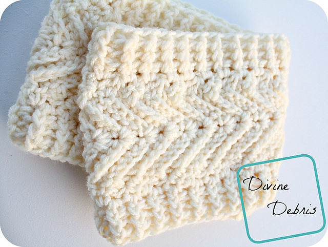 Tabitha Cowl