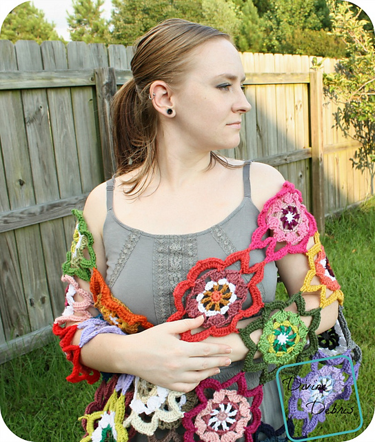 Frida Shawl