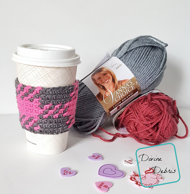 Pretty in Gingham Mug Cozy