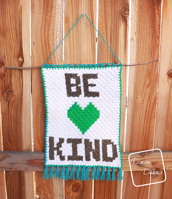 Be Kind Mini C2C Wall-Hanging