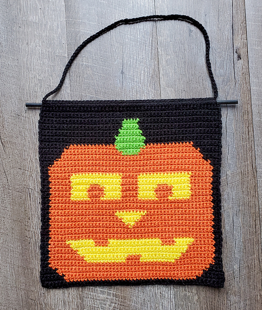 Jack-O-Lantern Wall Hanging