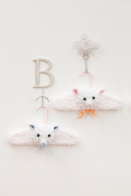 Little Lamb Hangers