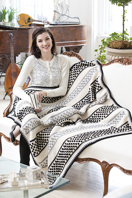 Dottie Throw