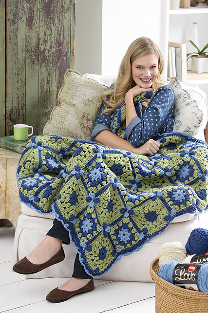 Flower Path Throw