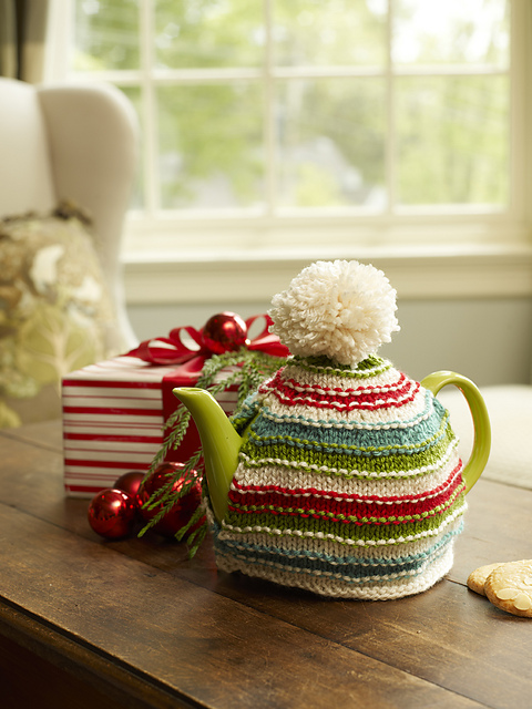 Holiday Teapot Cozy