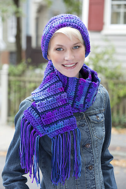 Jagged Lines Hat & Scarf Set