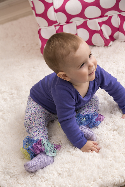 Ruffle Baby Booties