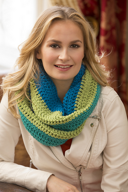 Paradise Infinity Cowl