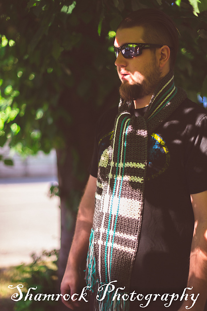 Pebble plaid scarf