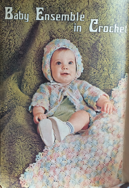 Baby Ensemble in Crochet (Blanket)