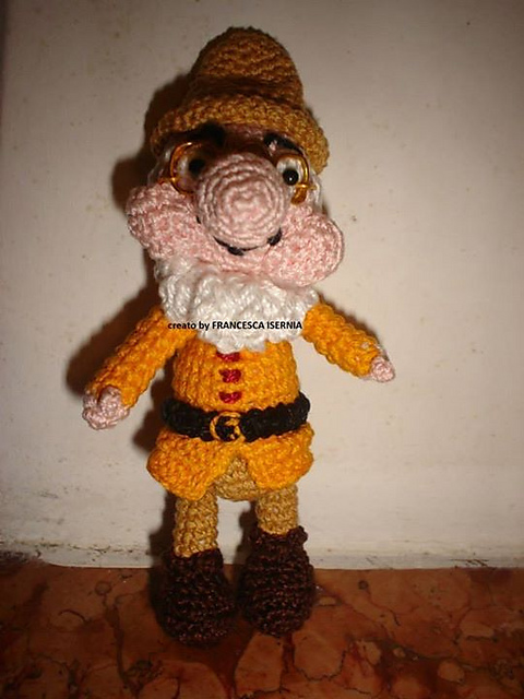 amigurumi Dwarf Doc (Dotto)