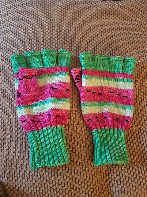 Watermelon and vanilla gloves