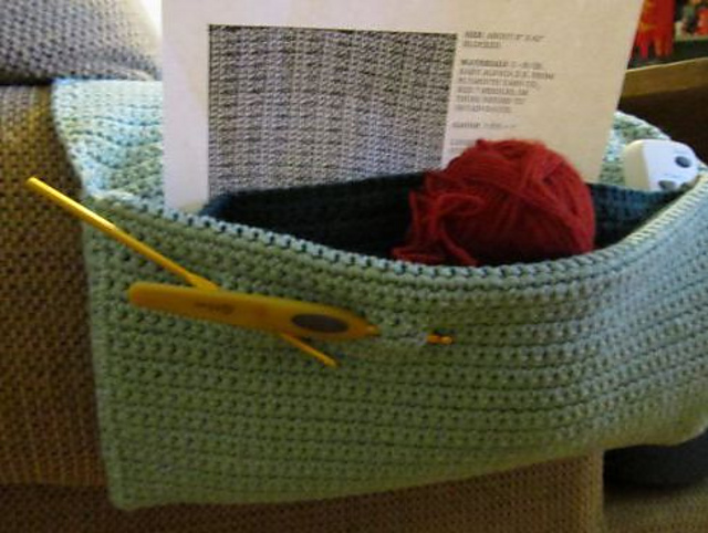 Crocheted Project Pocket Caddy
