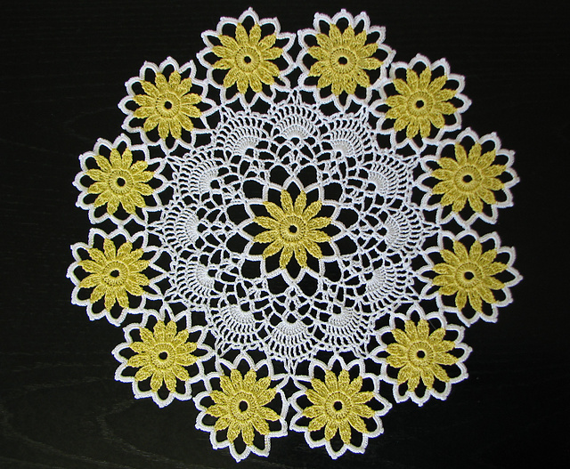 Black Eyed Susan Doily #D-207
