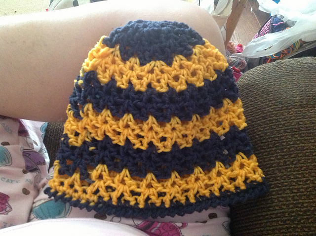 V Stitch Crochet Summer Hat