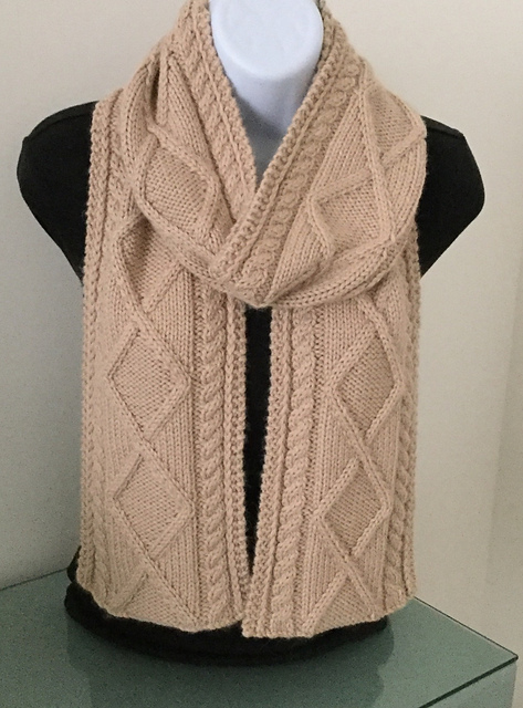 Diamonds & Purls Cabled Scarf