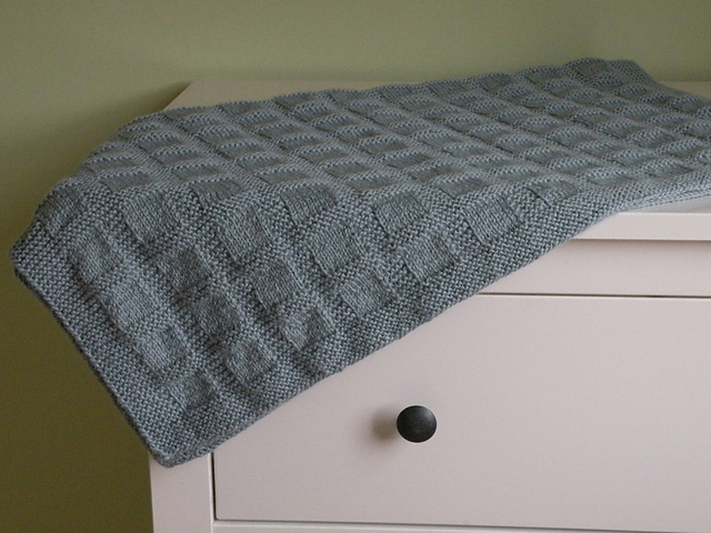 Simple blocks baby blanket