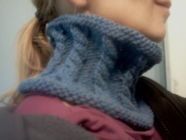 Cabled Columns Neck Candy
