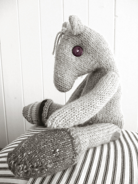 Knitted Bear Friend called Floss
