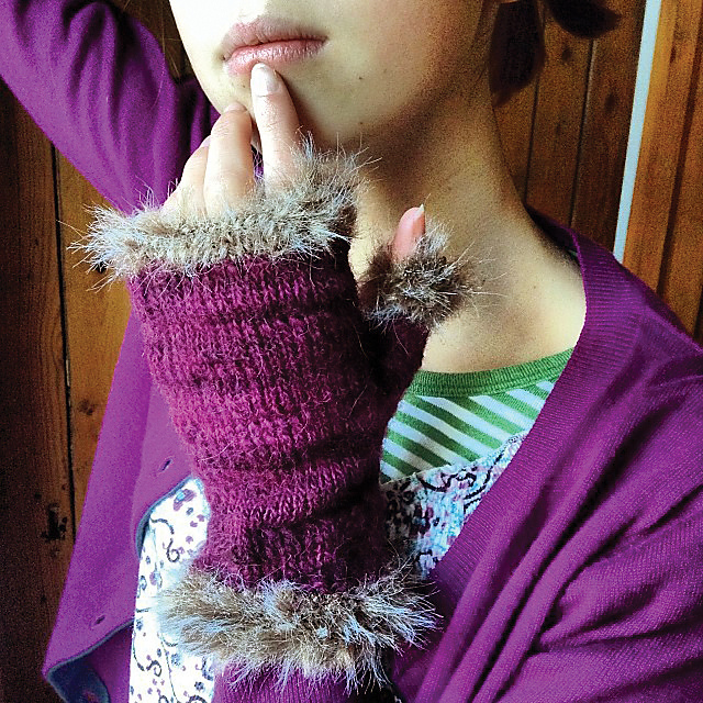 Gloves… just gloves… with fur!