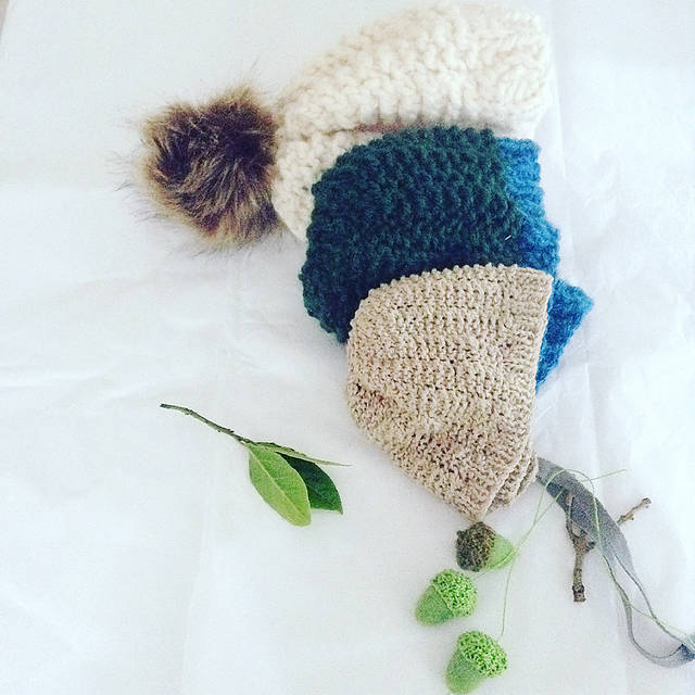 Acorn hat and a hat for acorn