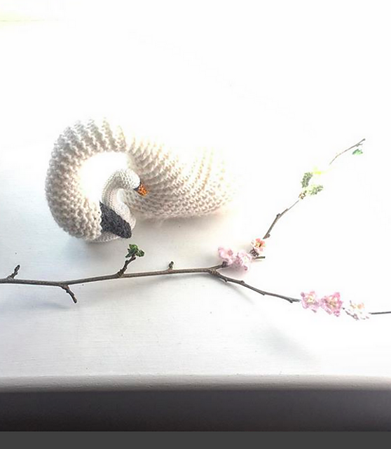 エピヌ　é animal knit swan é animal knit（4variation） | épine