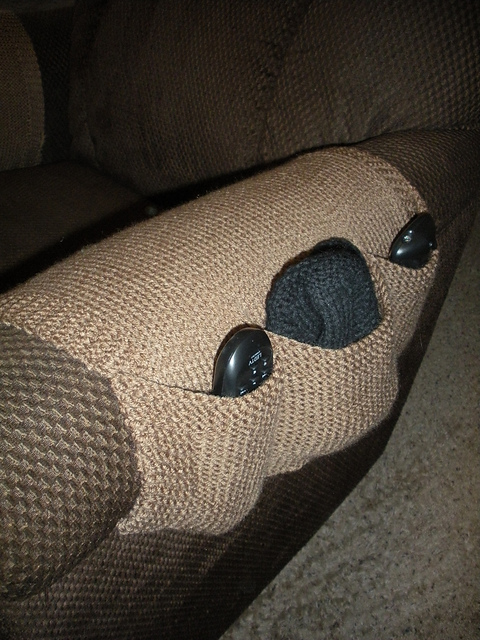 Knitted Armrest Organizer