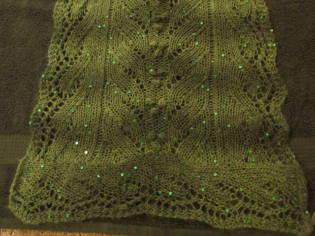 Rose Vine Shawl