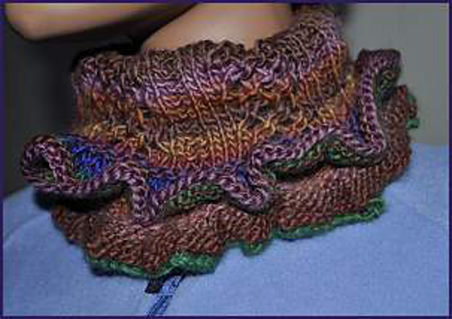 Lattice Cowl with Ruffle