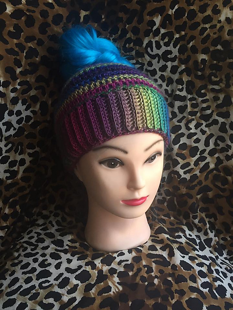 Messy Bun/Ponytail Hat