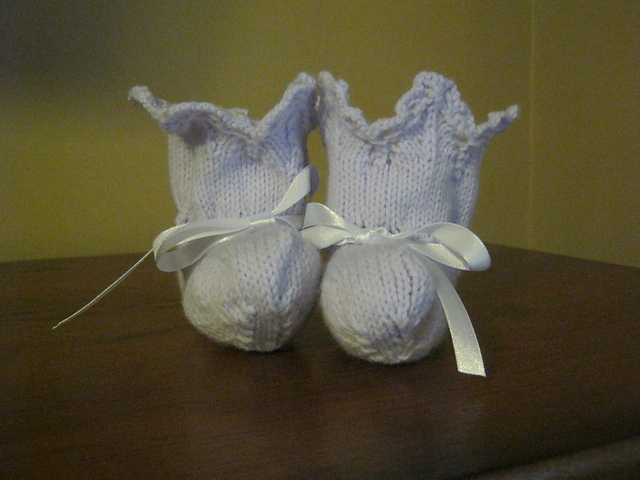 Fingers and Toes Mittens and Bootees Set #5118