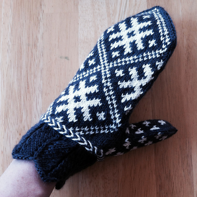 Winter Sun Mittens