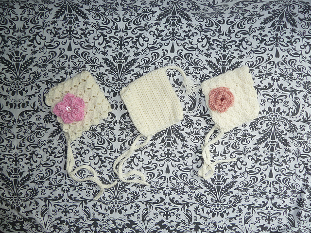 Pixie Bonnet Set