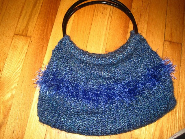 Easy Elegant Knitted Purse