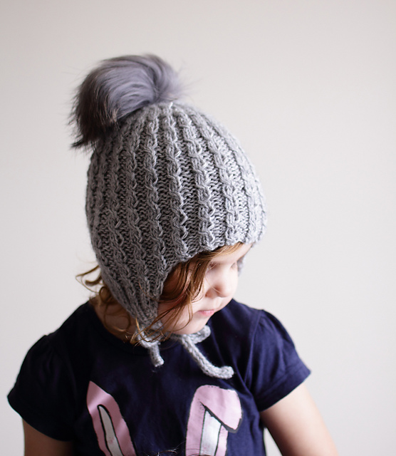 Twisty Cably Earflap