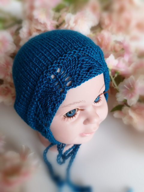 Japanese Leaf Bonnet