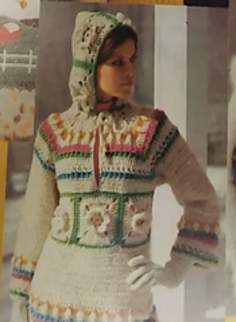 Hooded Pullover