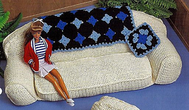 Sitting Pretty: Sofa