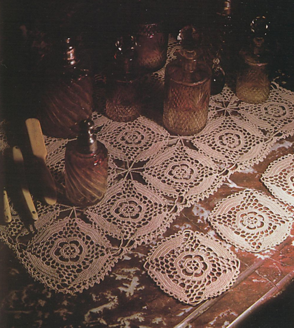 Napperons et Dessous de Verres Assortis