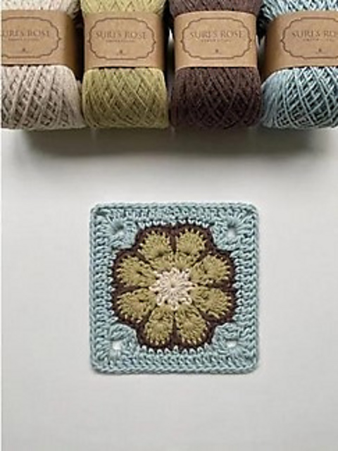 Spiral Petal Granny Square