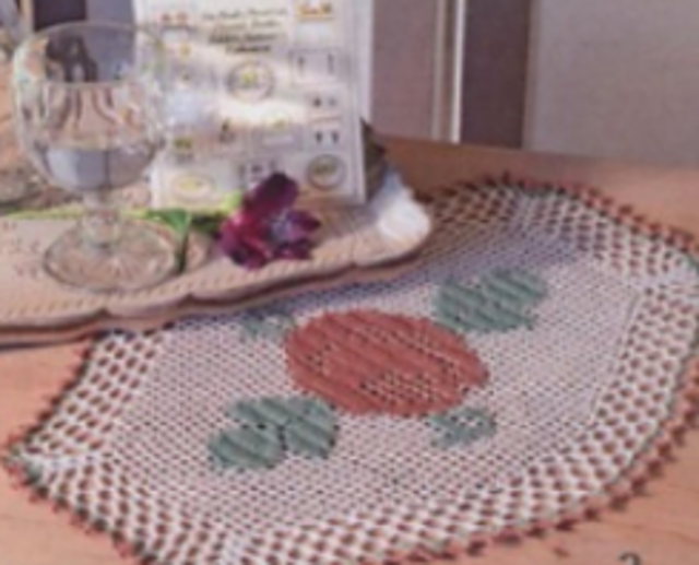 Deckchen mit farbigem Motiv