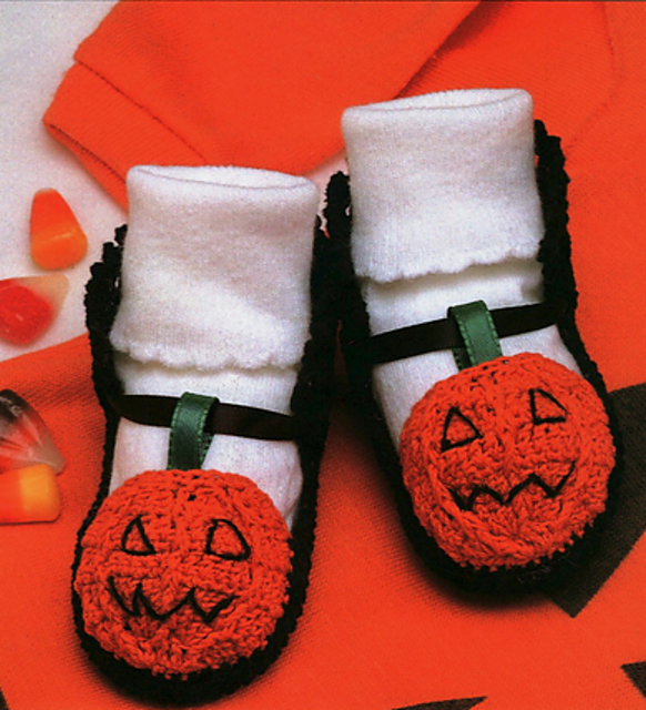 Jack-O'-Lantern Booties