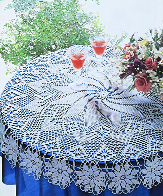 Pinwheel Tablecloth