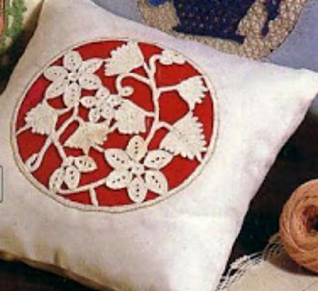 Irish Flower Medallion