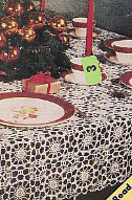 Clover Leaf Tablecloth