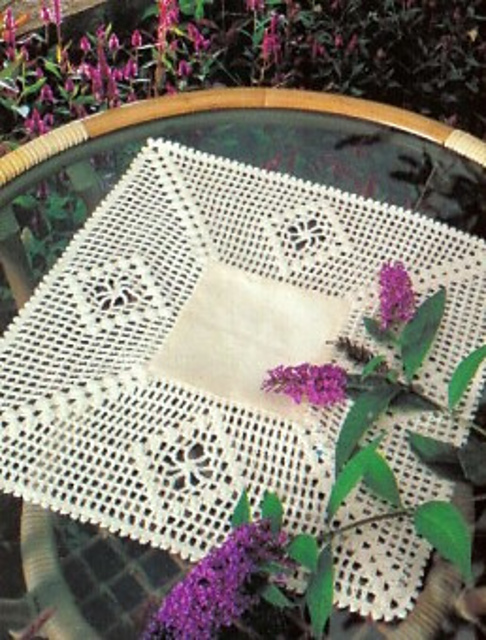 Square Table Mat